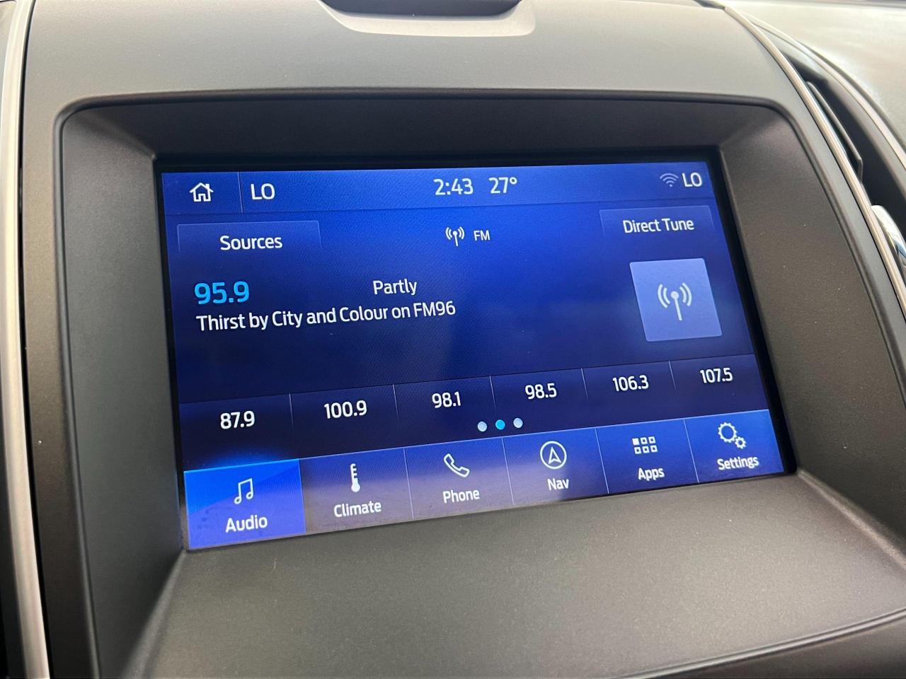 2019 Ford Edge SEL AWD+New Tires+Assist PKG+Rear DVDs+CLEANCARFAX - Photo #38