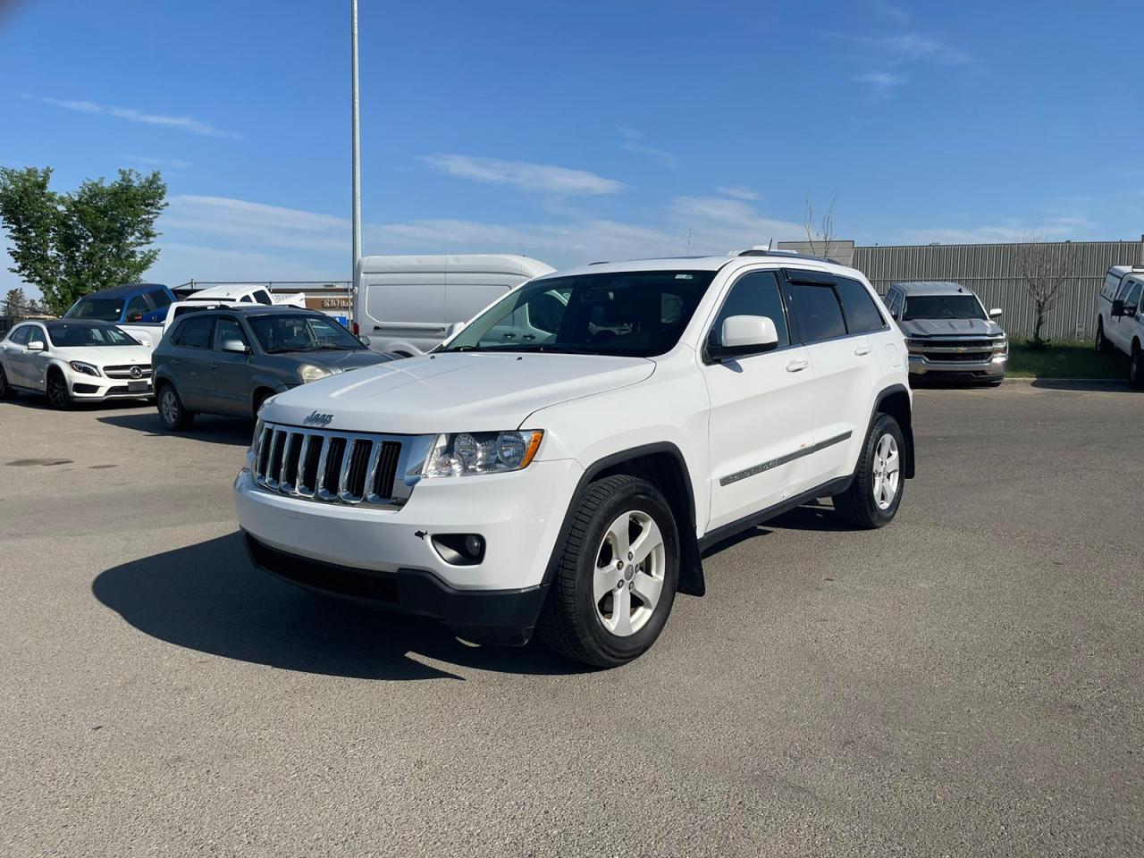 Used 2013 Jeep Grand Cherokee 4WD 4dr Laredo   | $0 DOWN-EVERYONE APPROVED! for sale in Calgary, AB
