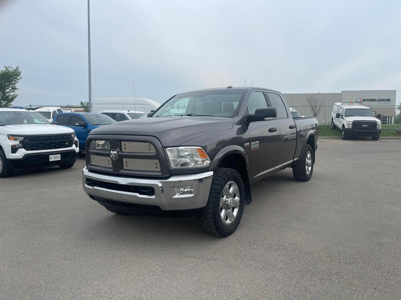 Used 2015 RAM 2500 4WD Crew Cab | $0 DOWN-EVERYONE APPROVED! for sale in Calgary, AB