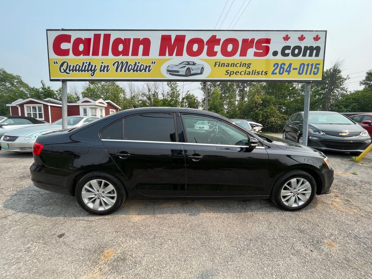 Used 2015 Volkswagen Jetta 4dr 2.0L Auto Trendline+ for sale in Perth, ON