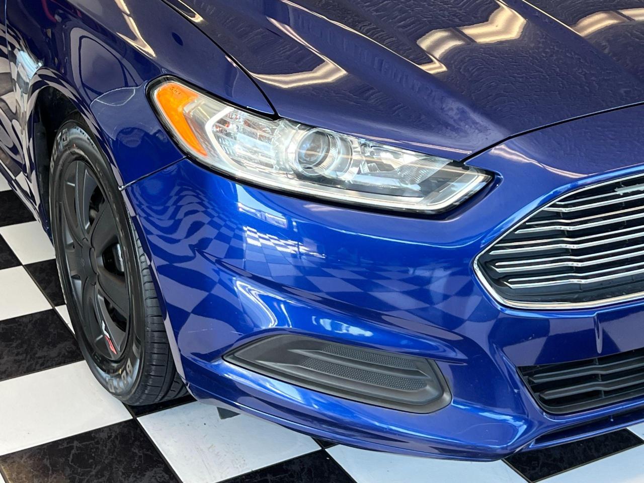 2015 Ford Fusion SE+New Tires+Sensors+A/C+Heated Seats+CLEAN CARFAX - Photo #36