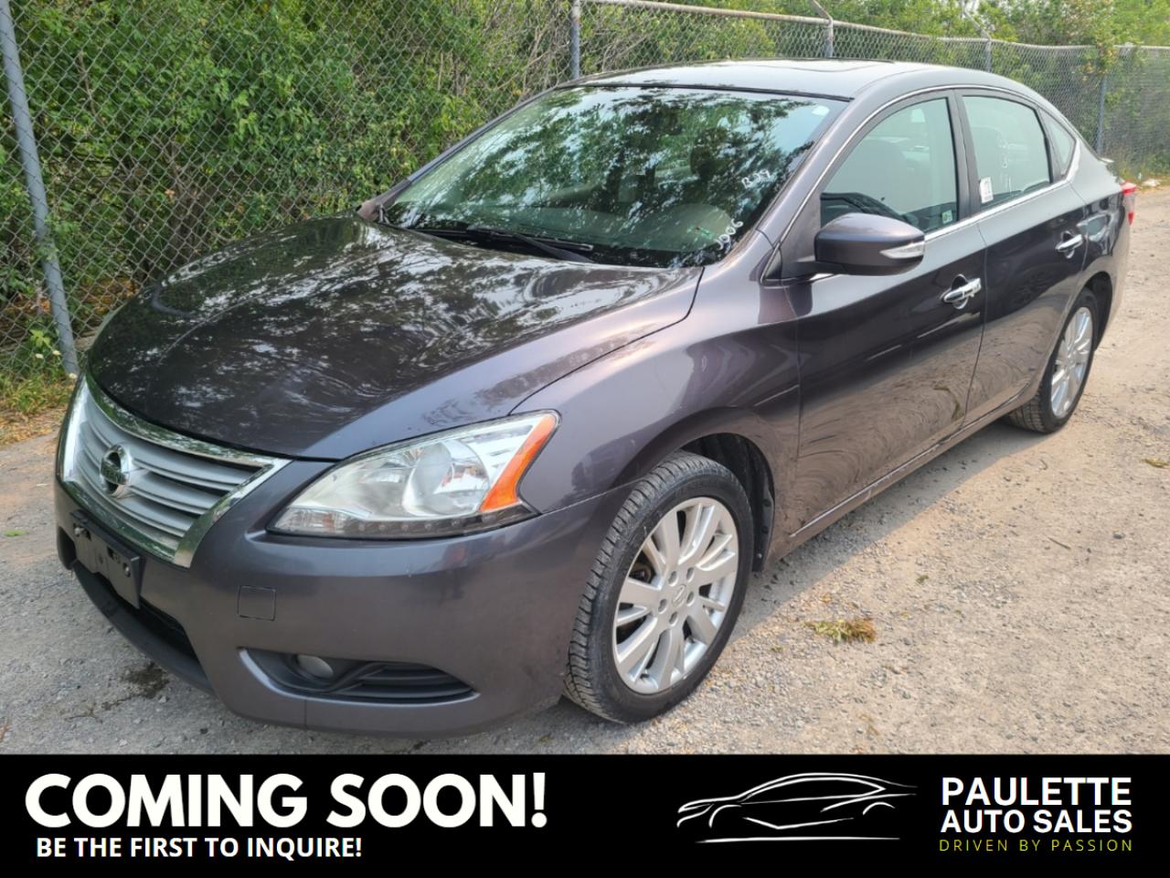 Used 2013 Nissan Sentra SL / Backup Camera / Sunroof for sale in Kingston, ON
