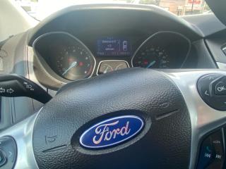 2013 Ford Focus SE - Photo #18