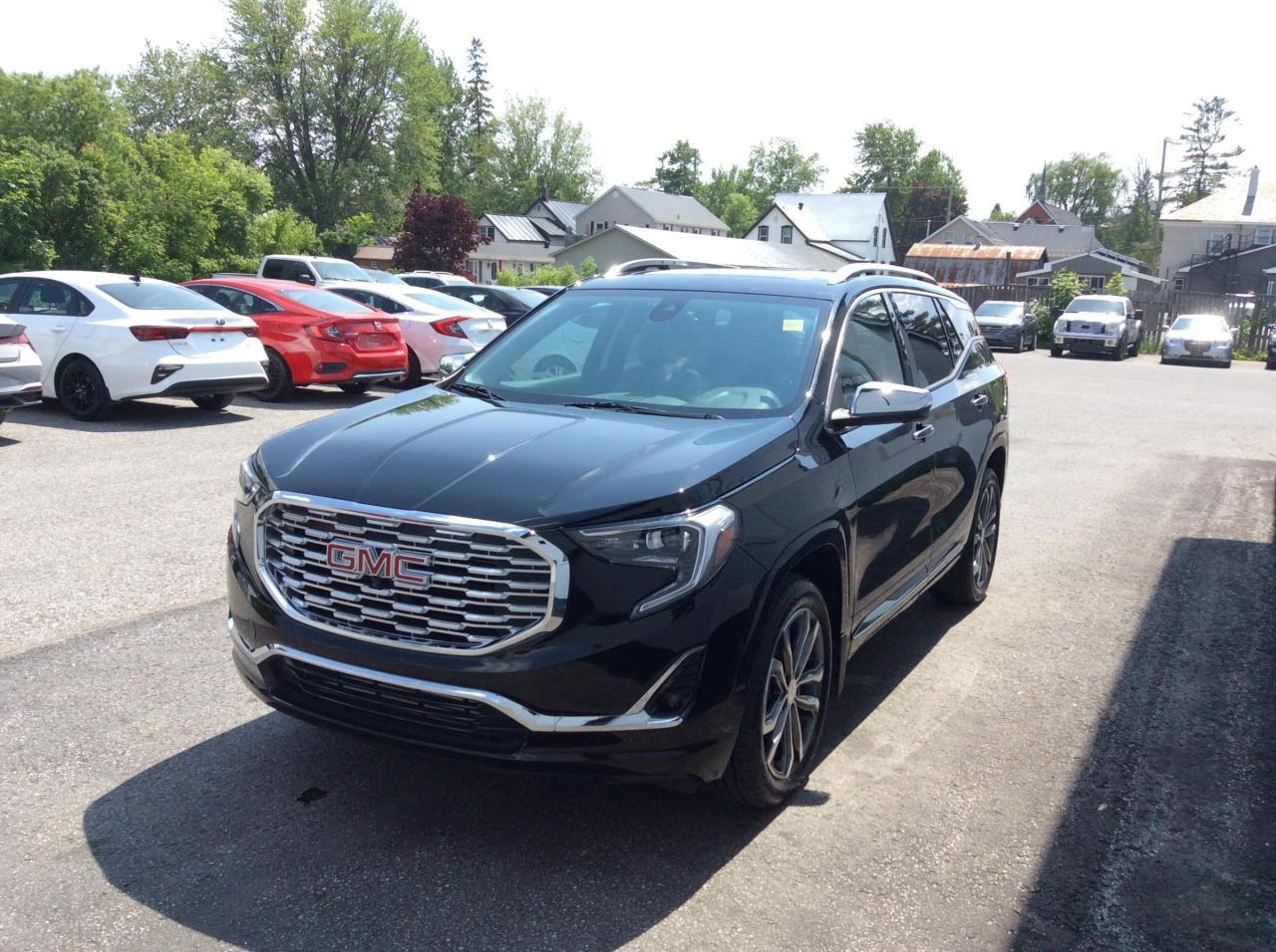 Used 2019 GMC Terrain Denali DENALI!! SUNROOF. LEATHER. NAV. HEATED SEATS!!. for sale in North Bay, ON