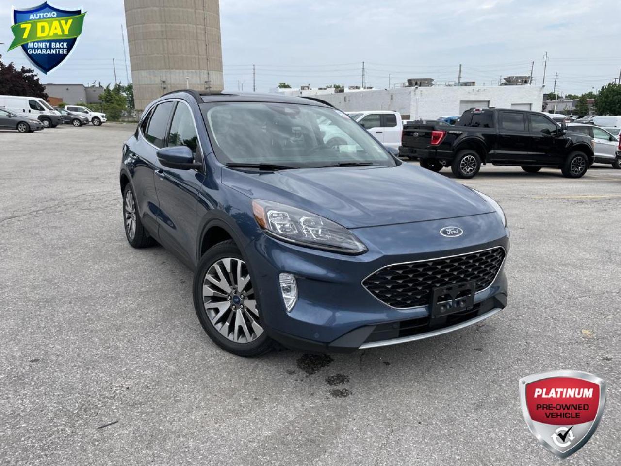 Used 2020 Ford Escape Titanium MOON ROOF | TRAILER TOW | HEATED STEERING WHEEL for sale in Barrie, ON