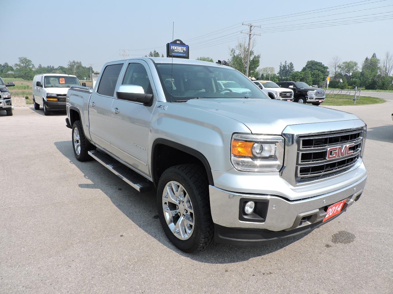Used 2014 GMC Sierra 1500 SLT  4X4 5.3L New Tires And Brakes Only 137000 KM for sale in Gorrie, ON