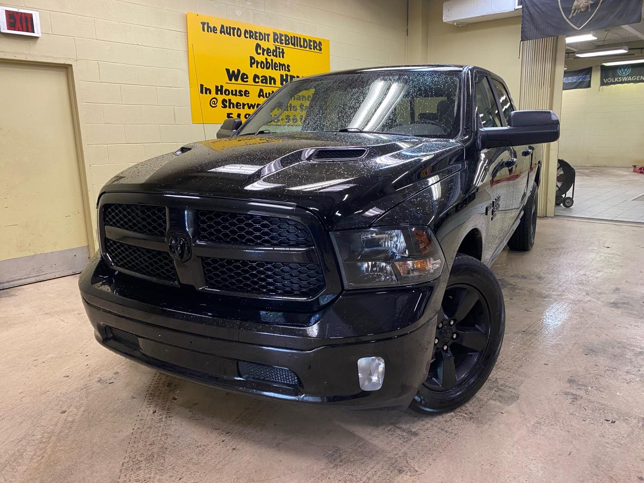 2019 RAM 1500 Classic SLT - Photo #1