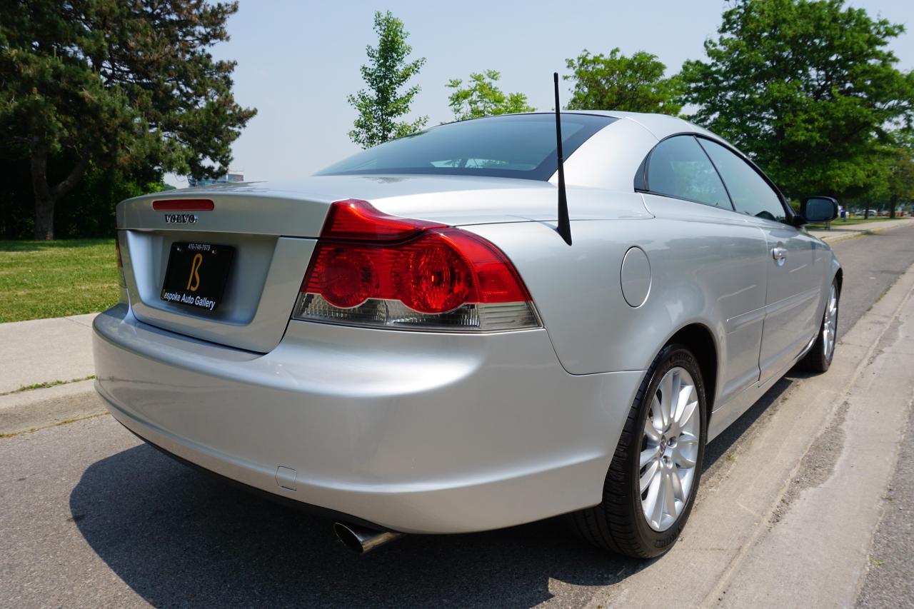 2008 Volvo C70 T5 / HARDTOP CONVERTIBLE / LOCAL CAR / CERTIFIED Photo3