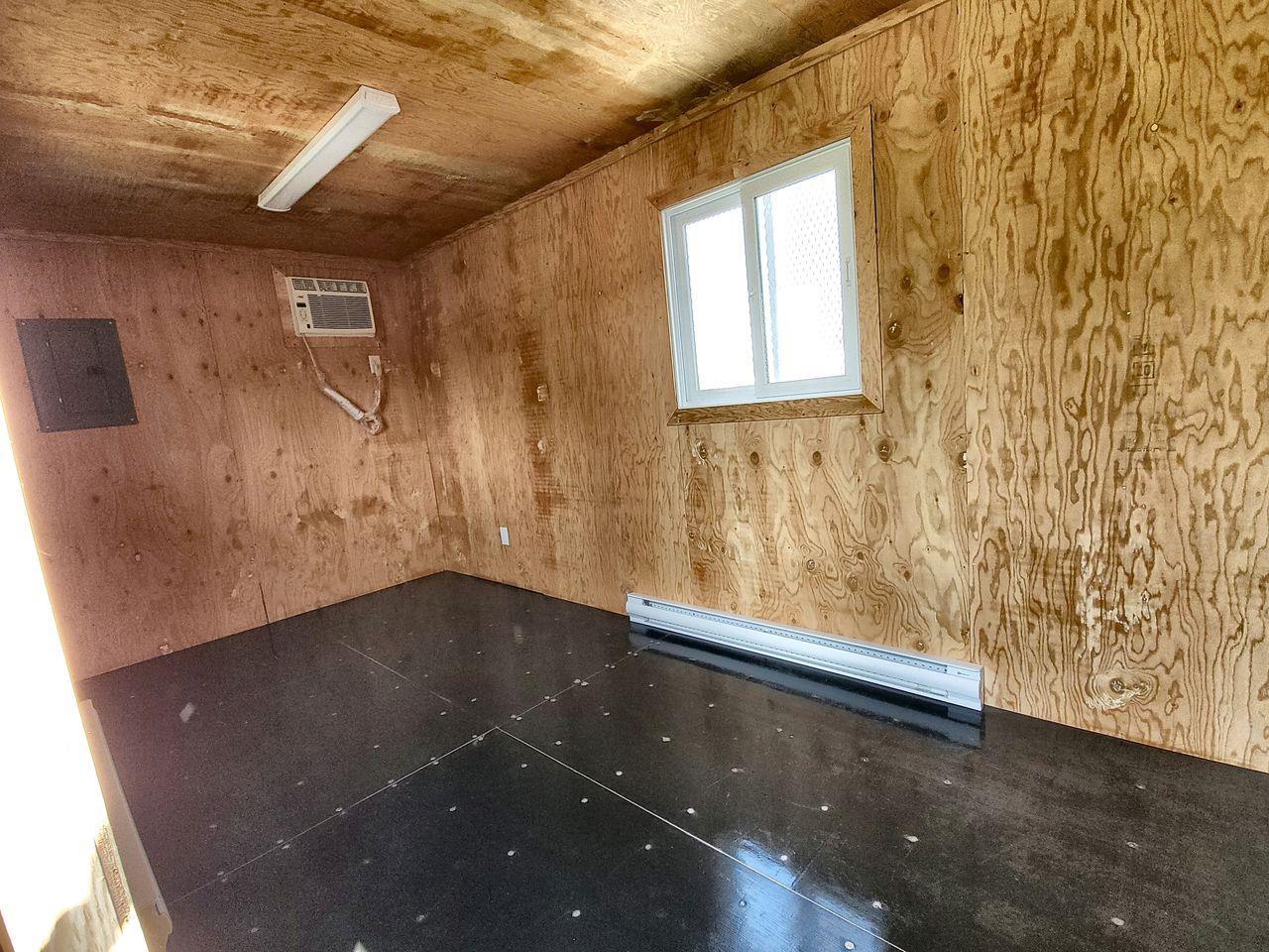 2020 - MOBILE OFFICE CONTAINER 20 FT X 8 FT Heat, Air Conditioner!!! Photo4