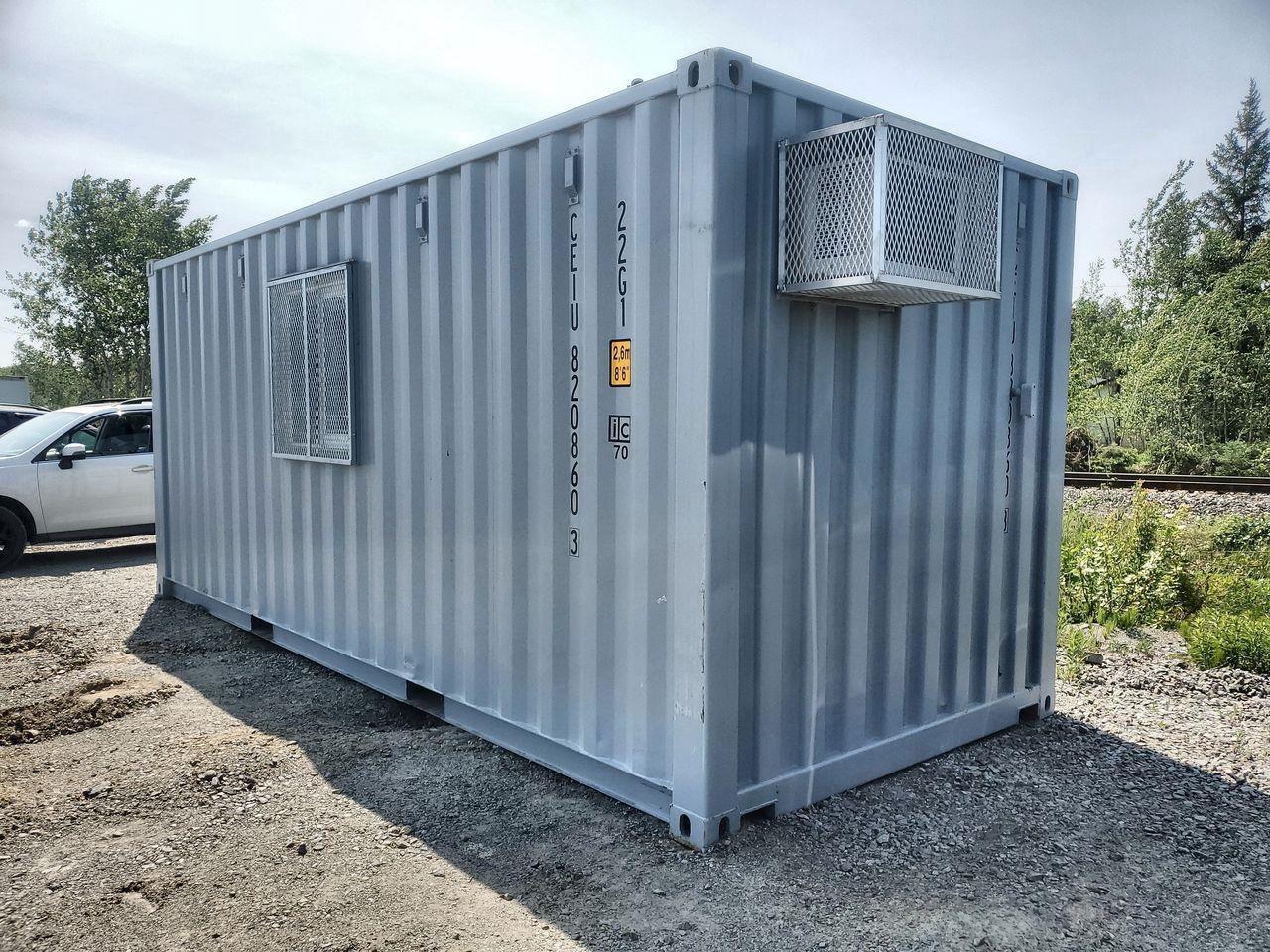 2020 - MOBILE OFFICE CONTAINER 20 FT X 8 FT Heat, Air Conditioner!!! Photo