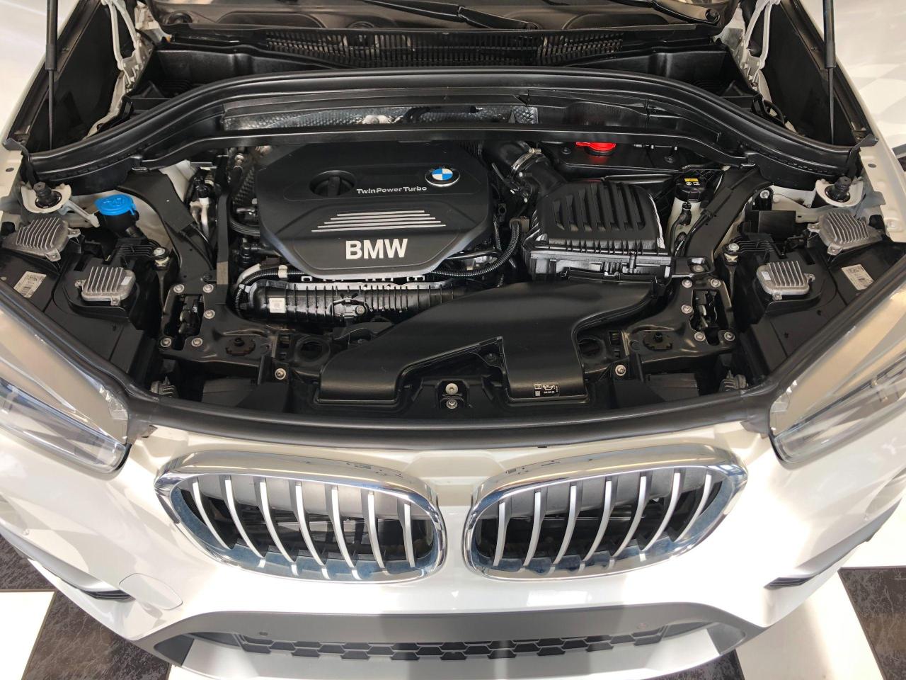 2016 BMW X1 28i Xdrive+Intelligent Safety+Roof+GPS+CLEANCARFAX - Photo #7