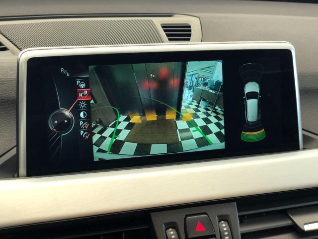 2016 BMW X1 28i Xdrive+Intelligent Safety+Roof+GPS+CLEANCARFAX Photo11