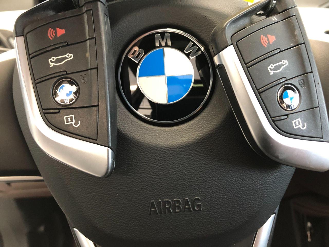 2016 BMW X1 28i Xdrive+Intelligent Safety+Roof+GPS+CLEANCARFAX - Photo #15