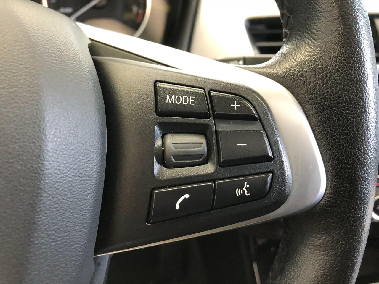 2016 BMW X1 28i Xdrive+Intelligent Safety+Roof+GPS+CLEANCARFAX - Photo #52