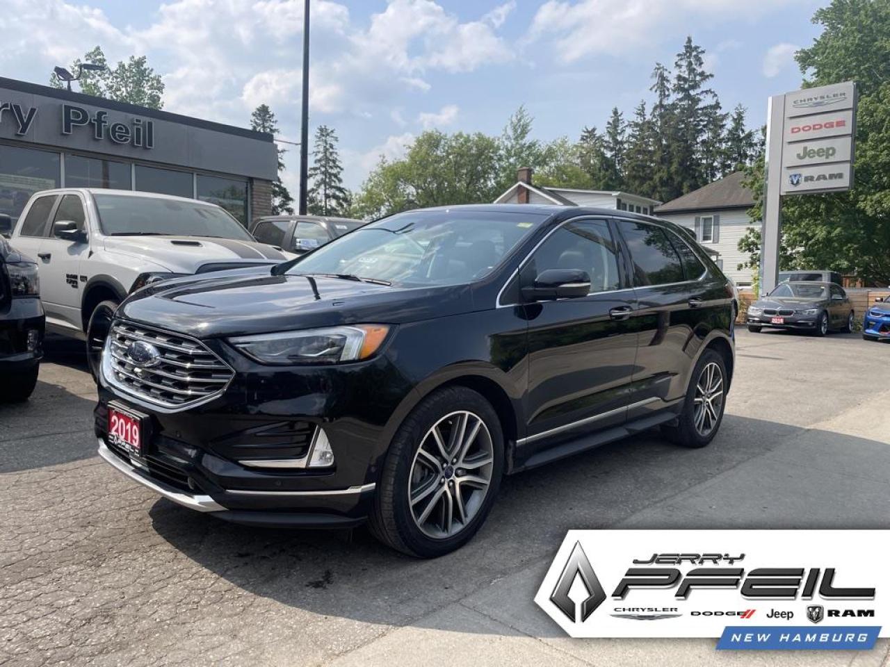 Used 2019 Ford Edge Titanium LEATHER - SUNROOF - NAV for sale in New Hamburg, ON
