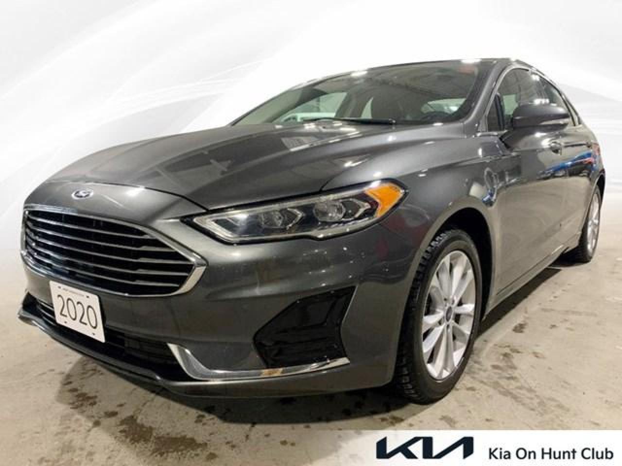 Used 2020 Ford Fusion Energi SEL FWD for sale in Nepean, ON