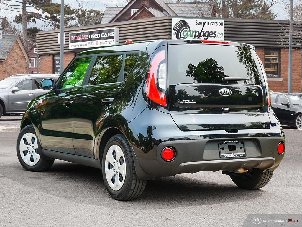 2019 Kia Soul LX - Photo #4