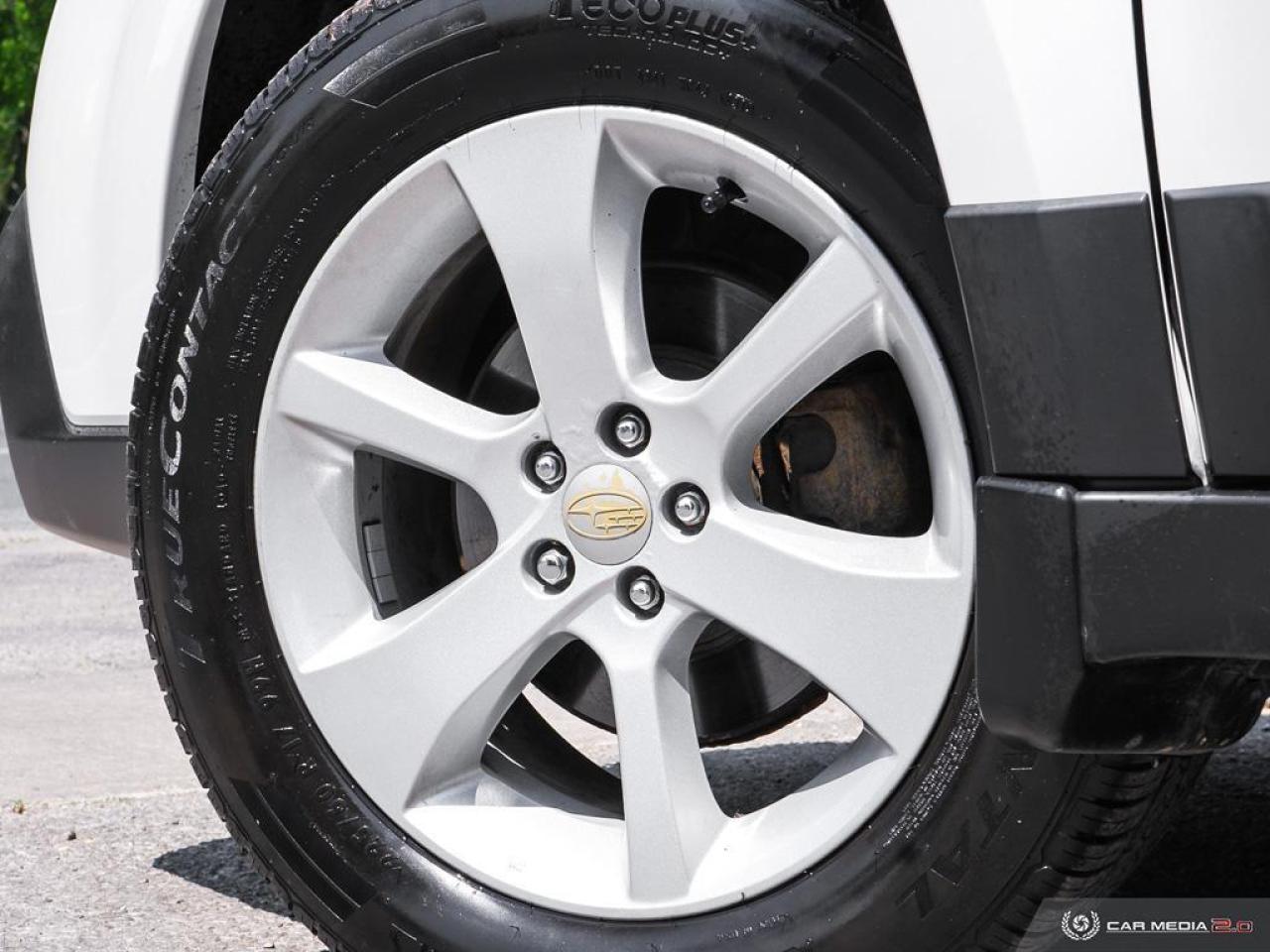 2014 Subaru Outback 4dr Wgn H4 Auto 2.5i Premium Photo