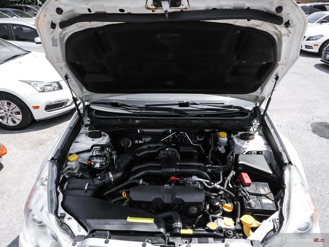 2014 Subaru Outback 4dr Wgn H4 Auto 2.5i Premium Photo