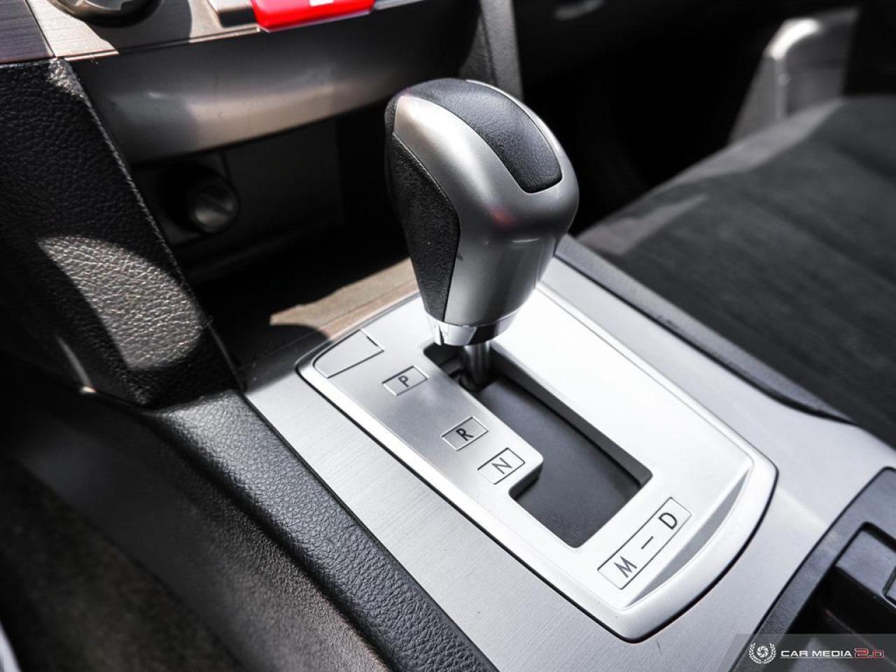 2014 Subaru Outback 4dr Wgn H4 Auto 2.5i Premium Photo