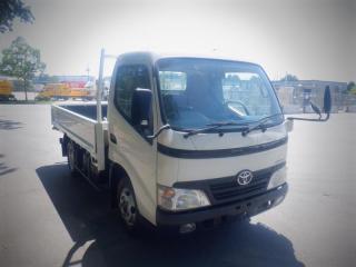 Used 2008 Toyota Dyna 10 Foot Flat Deck Right Hand Drive Diesel Dually for sale in Burnaby, BC