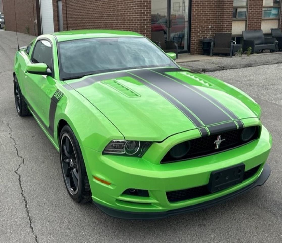 2013 Ford Mustang Boss 302 - Photo #2