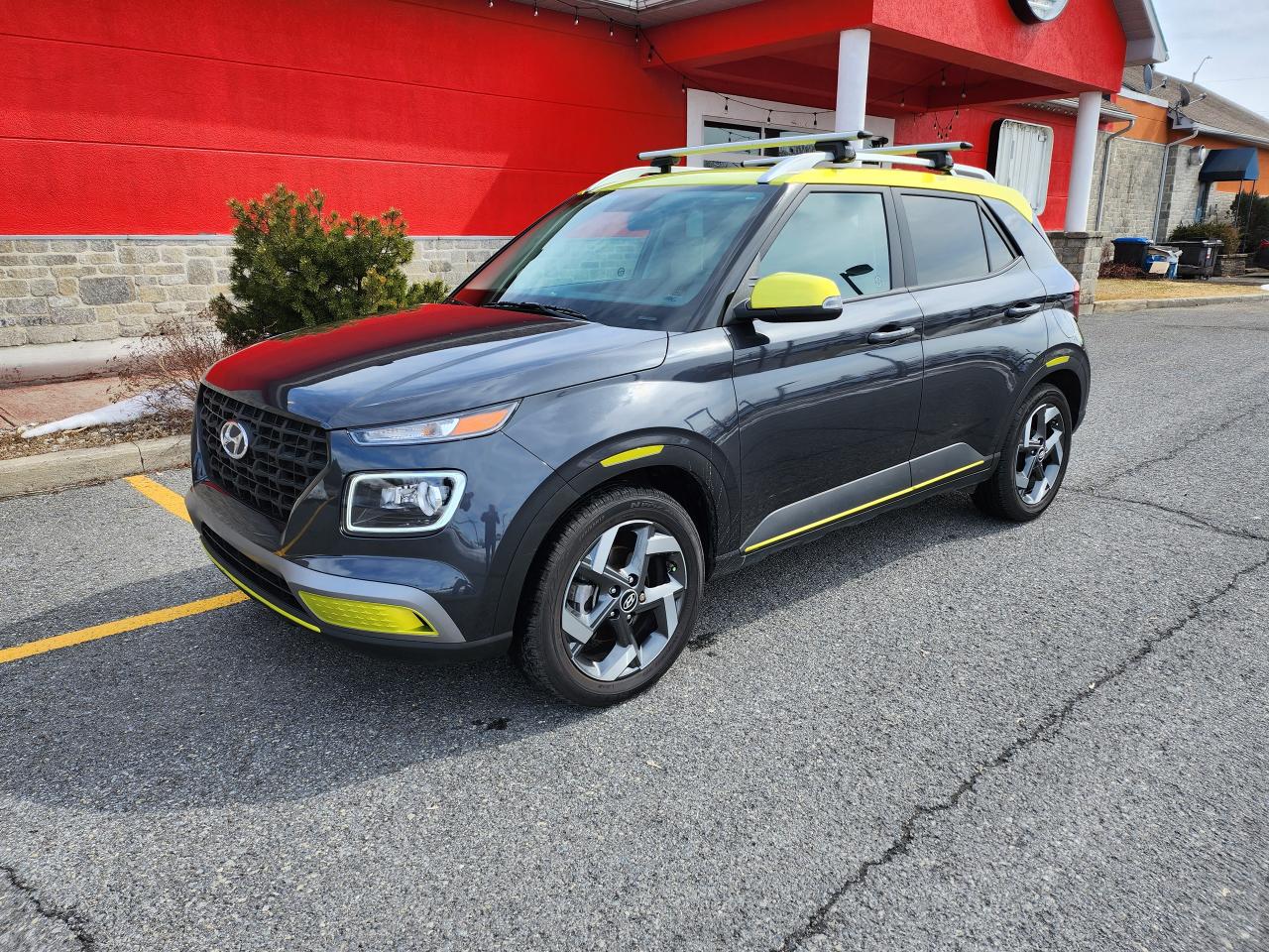 Used 2021 Hyundai Venue URBAN PACKAGE for sale in Cornwall, ON