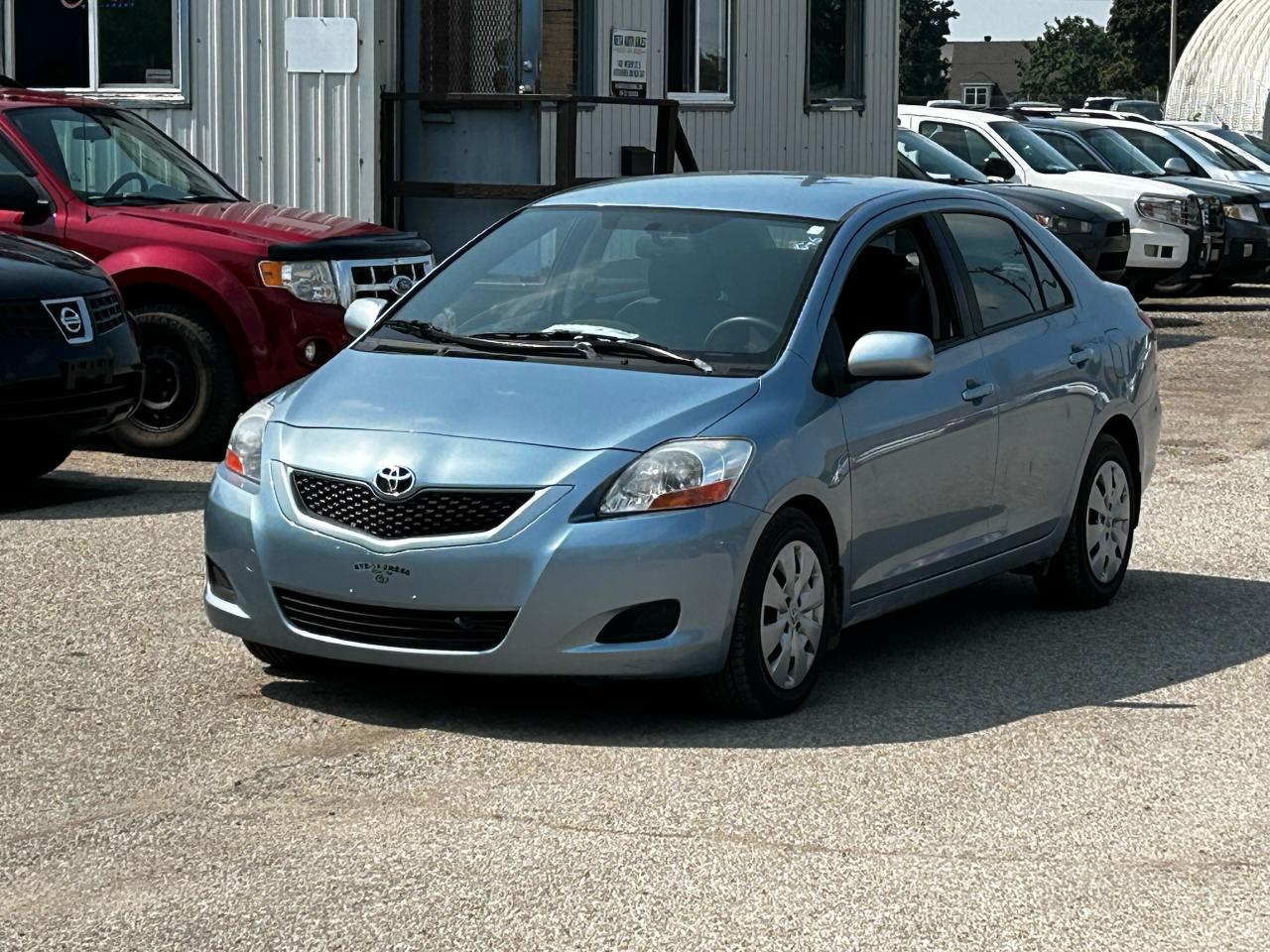 2009 Toyota Yaris  - Photo #1