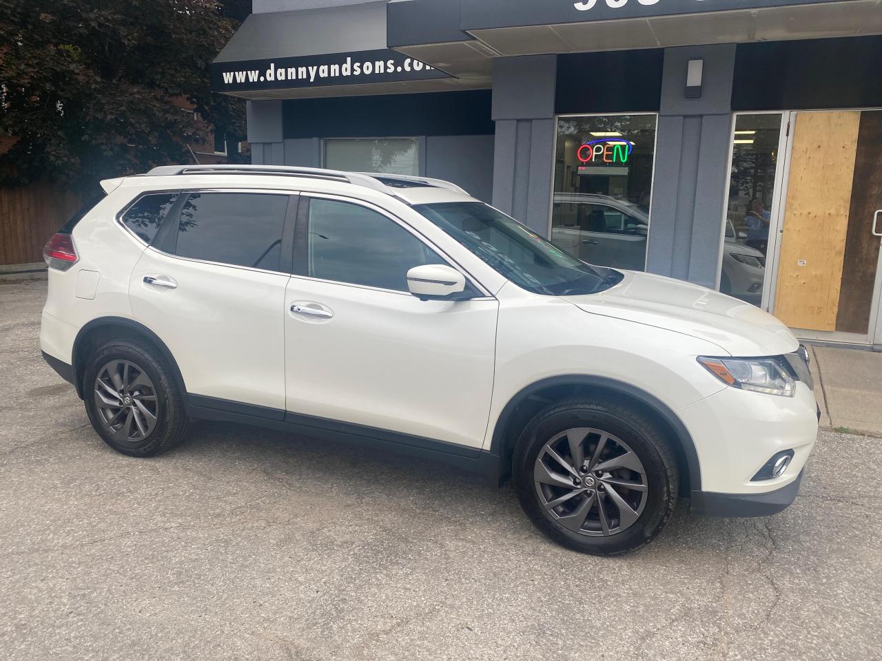 2016 Nissan Rogue SL