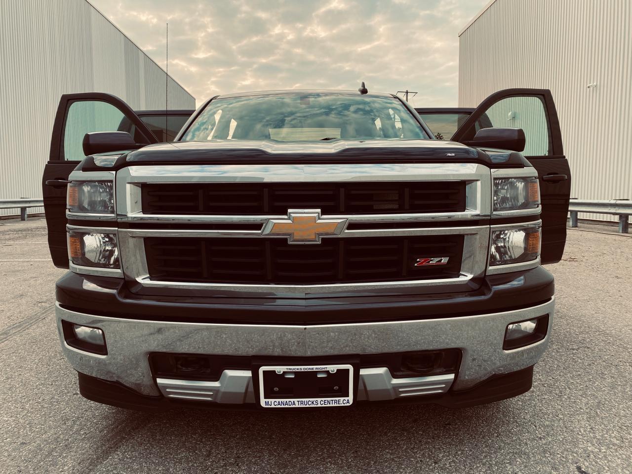 2015 Chevrolet Silverado 1500 Crew Cab LT Short Box Z 71 Package