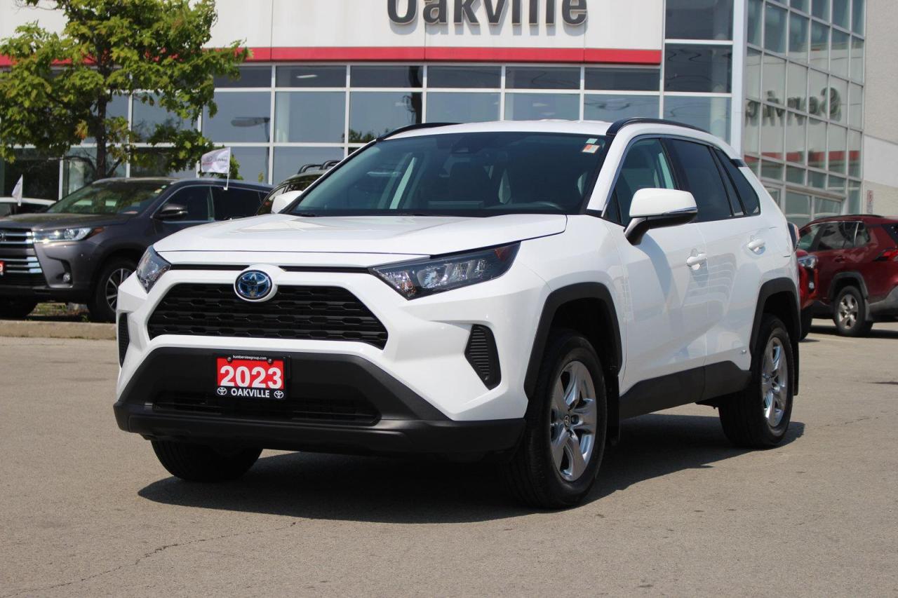 Used 2023 Toyota RAV4 Hybrid Hybrid LE AWD CLEAN CAFRAX for sale in Oakville, ON