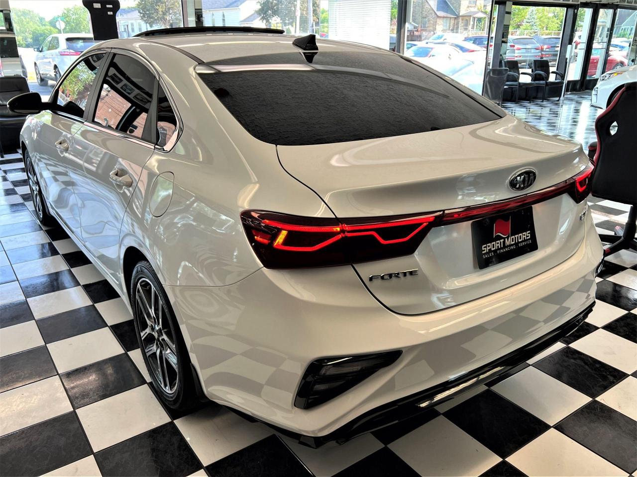 2020 Kia Forte EX+Sunroof+LaneKeep+Camera+BlindSpot+CLEAN CARFAX - Photo #2