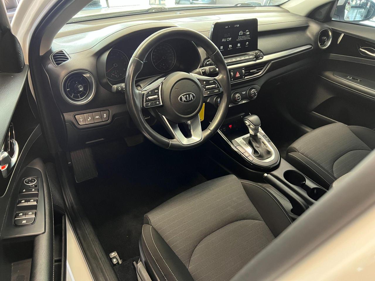 2020 Kia Forte EX+Sunroof+LaneKeep+Camera+BlindSpot+CLEAN CARFAX - Photo #18