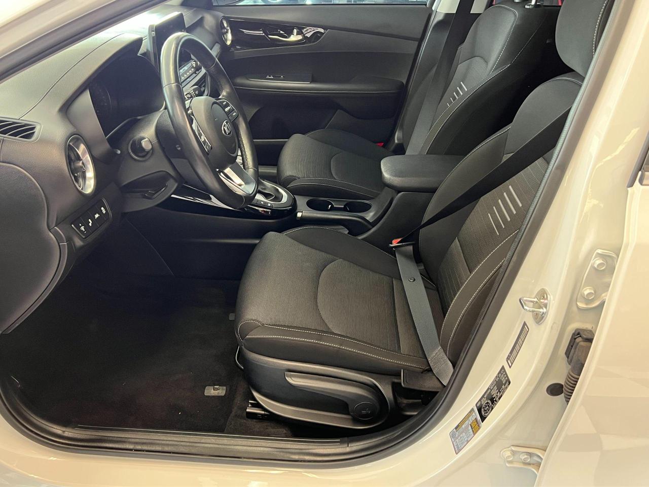 2020 Kia Forte EX+Sunroof+LaneKeep+Camera+BlindSpot+CLEAN CARFAX - Photo #19