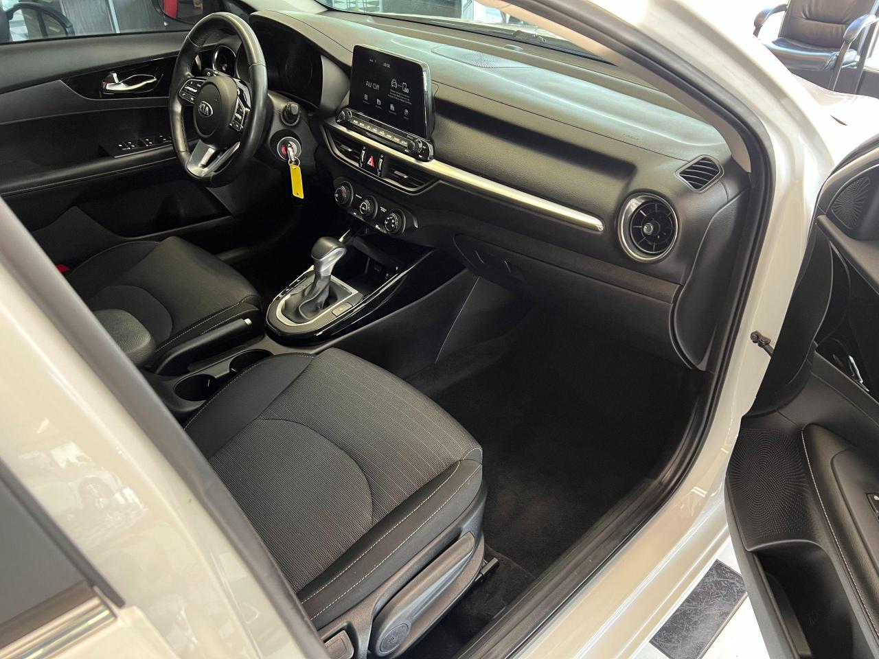 2020 Kia Forte EX+Sunroof+LaneKeep+Camera+BlindSpot+CLEAN CARFAX - Photo #21