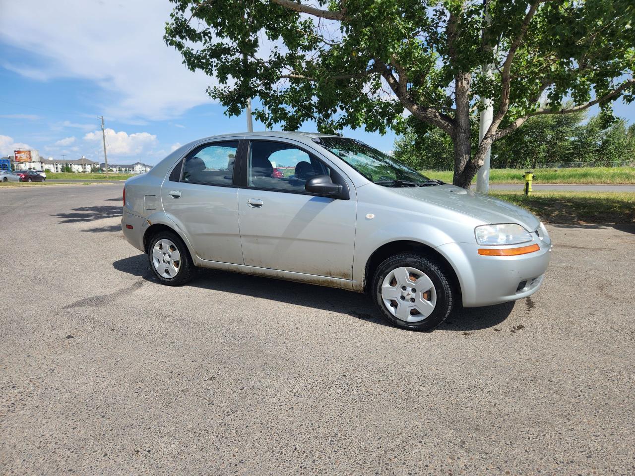 Used 2005 Pontiac Wave 4dr Sdn for sale in Calgary, AB