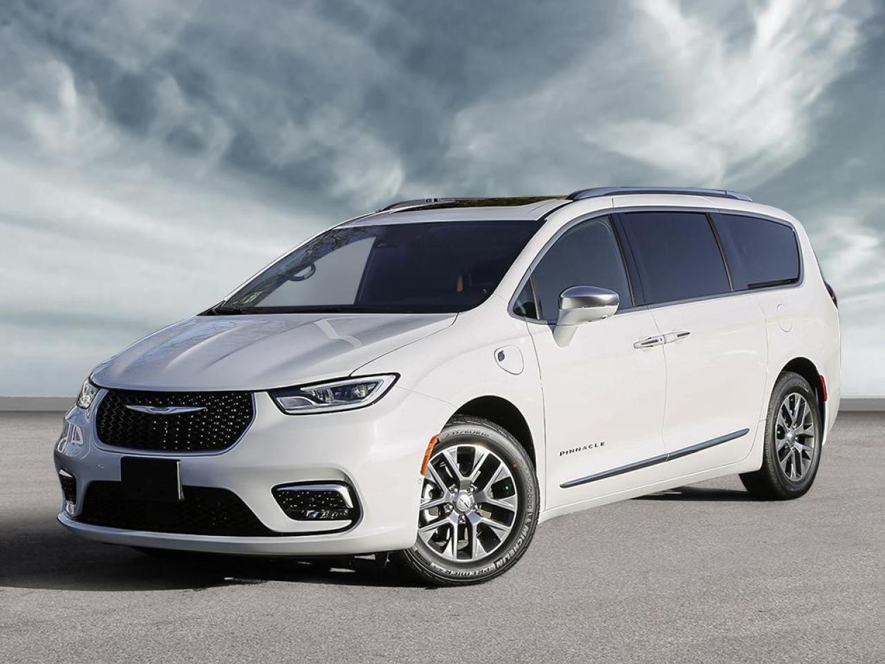New 2023 Chrysler Pacifica Hybrid Pinnacle for sale in Niagara Falls, ON