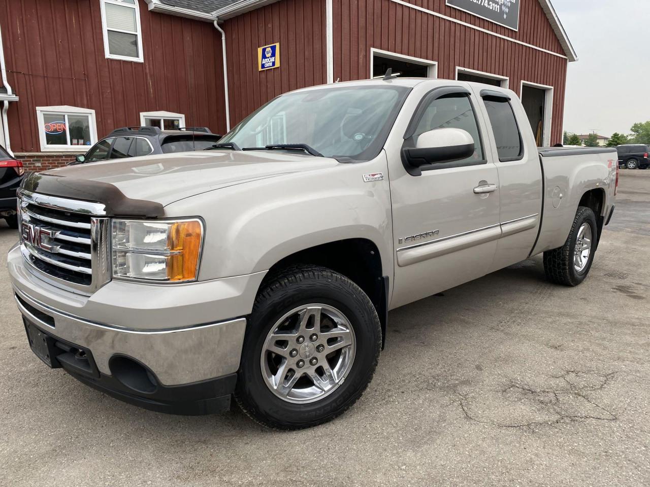 Used 2009 GMC Sierra 1500 SLE 5.3L for sale in Dunnville, ON