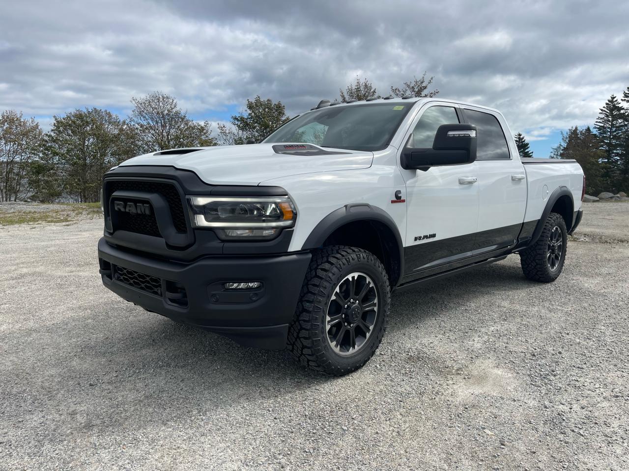 2023 RAM 2500 REBEL 4X4 CREW CAB 6'4" BOX
