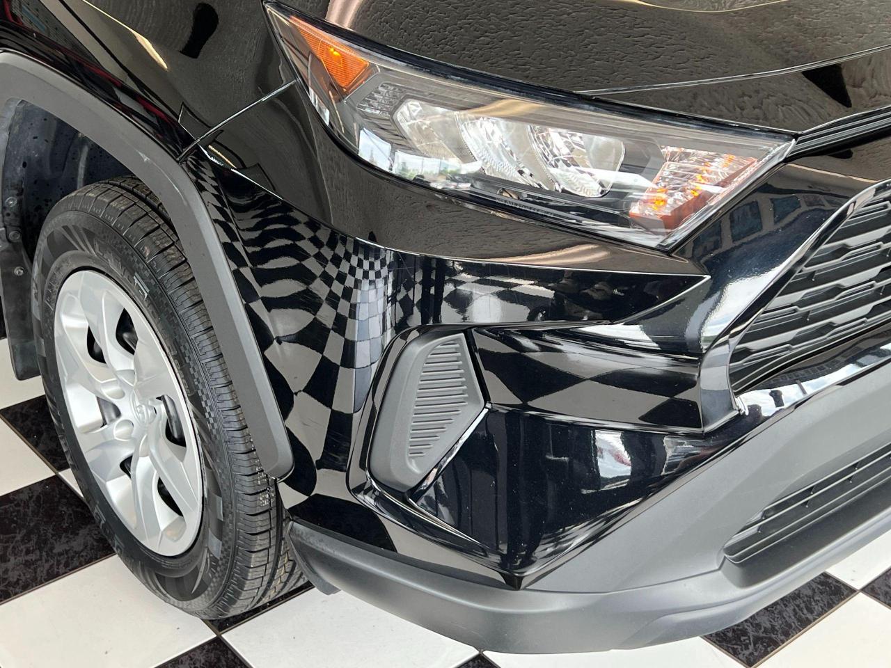 2019 Toyota RAV4 LE+New Tires+Camera+ApplePlay+LaneKeep+CLEANCARFAX - Photo #38