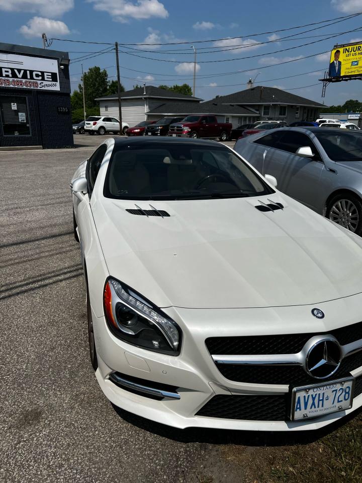 2013 Mercedes-Benz SL-Class SL 550 - Photo #5