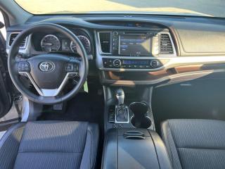 2016 Toyota Highlander LE - Photo #16