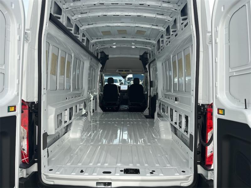2023 Ford E-Transit Cargo Van BASE  - Sync 4 - Aluminum Wheels Photo5