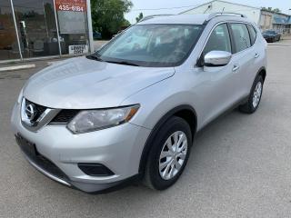 2015 Nissan Rogue S AWD - Photo #2