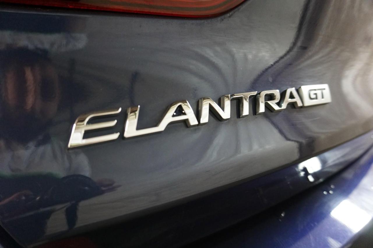 2018 Hyundai Elantra GT 2.0L CERTIFIED CAMERA BLUETOOTH BLIND SPOT MONITOR HEATED SEATS CRUISE ALLOYS - Photo #29