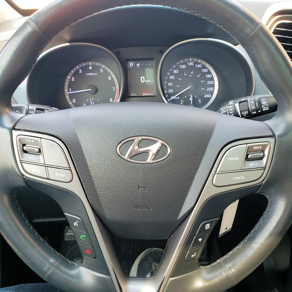 2018 Hyundai Santa Fe Sport SE AWD Accident Free Heated Seats - Photo #11
