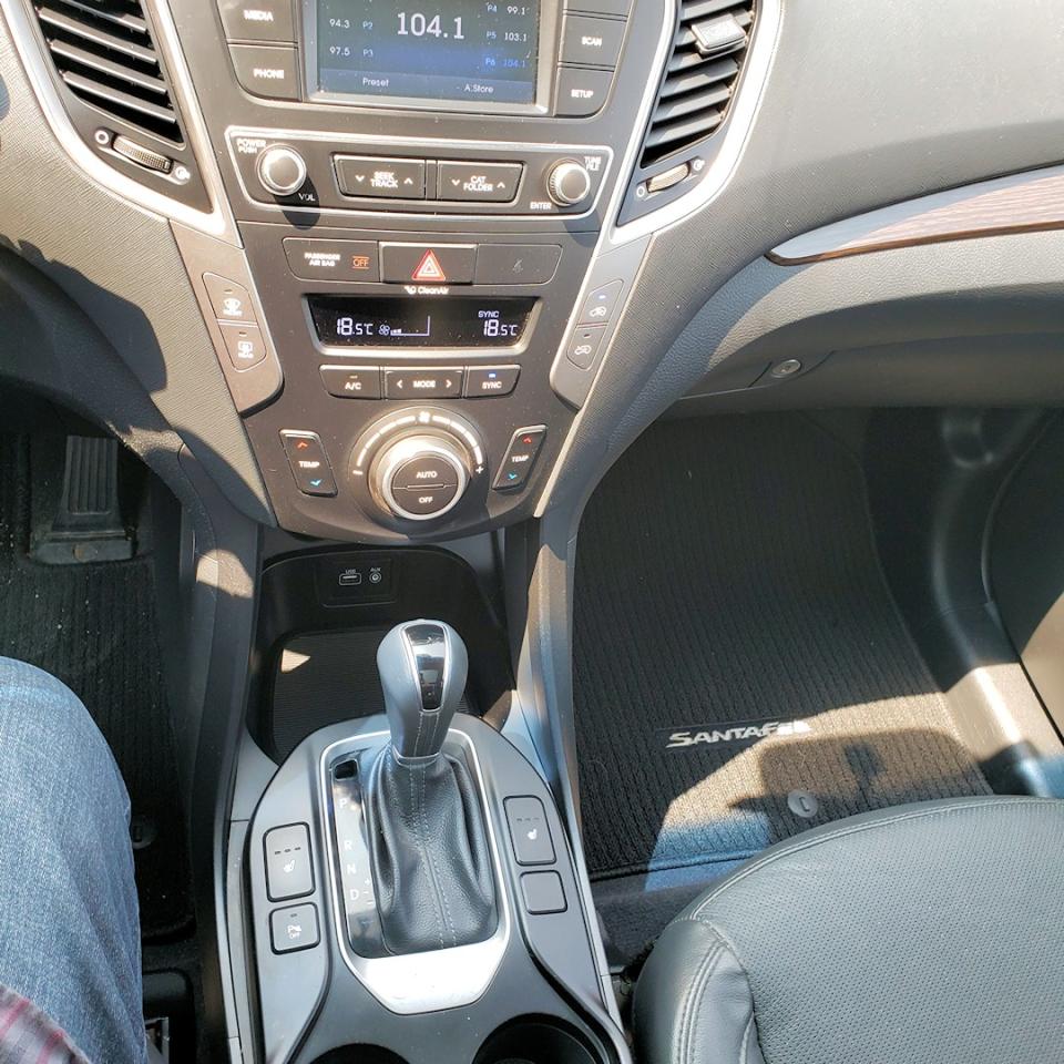 2018 Hyundai Santa Fe Sport SE AWD Accident Free Heated Seats - Photo #15