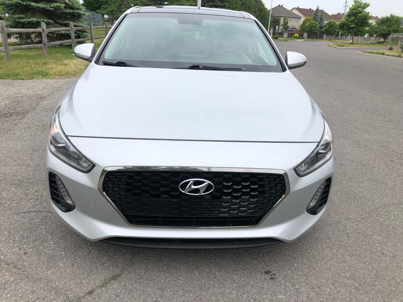 2018 Hyundai Elantra GT GL - Photo #2