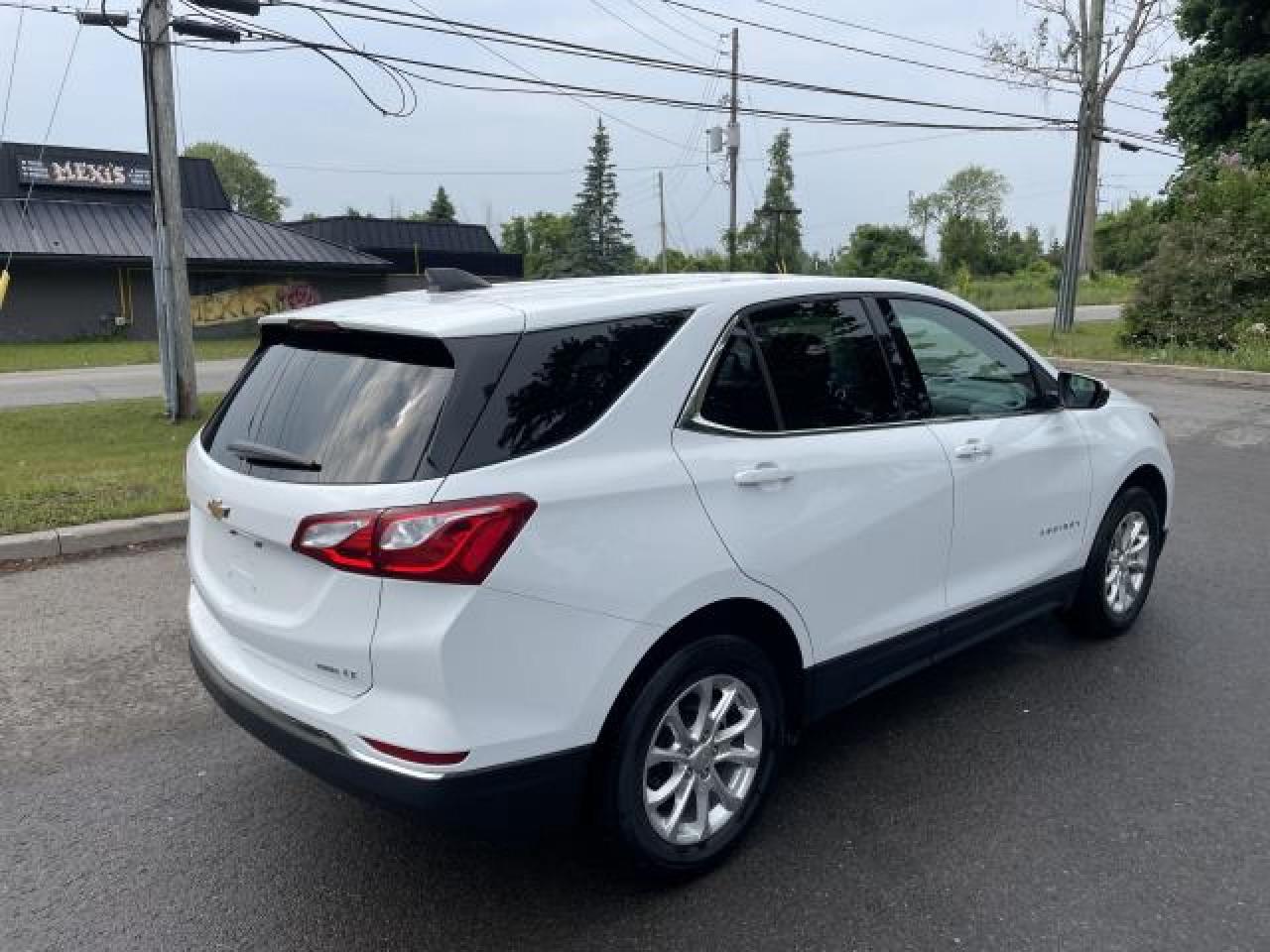 2020 Chevrolet Equinox LT AWD Photo4