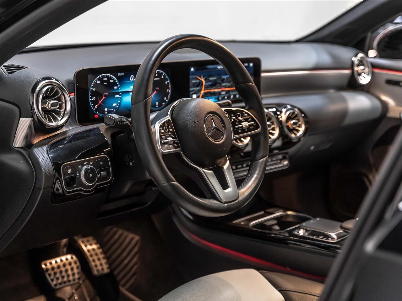 2019 Mercedes-Benz A250 A 250|AMG PKG|HATCHBACK|NIGHT PKG|NAVI|BLINDSPOT|REARCAM|LOADED Photo